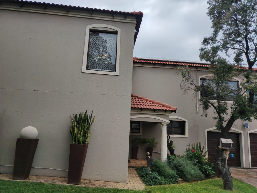 4 Bedroom Property for Sale in Cashan North West